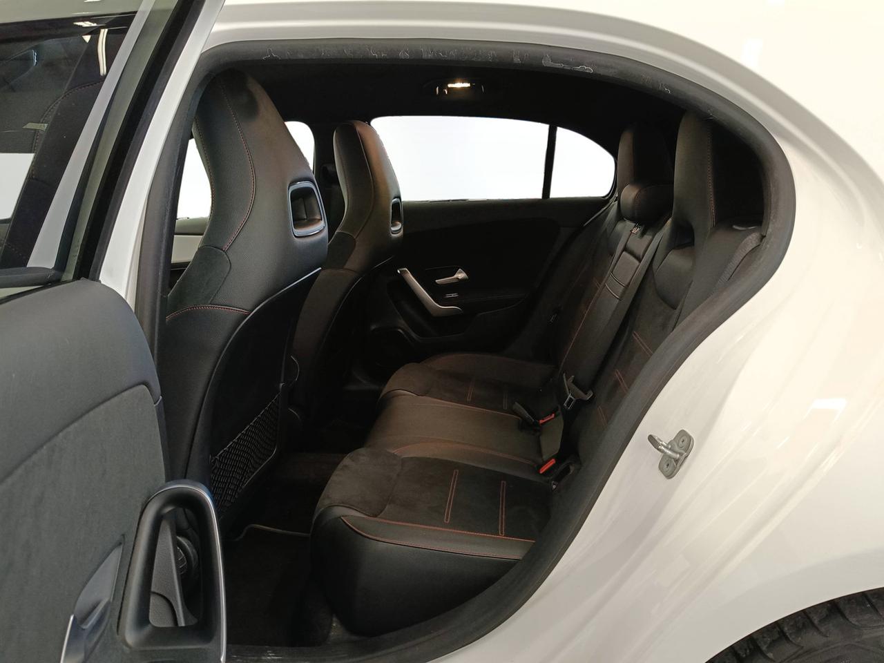 Mercedes-Benz Classe A - W177 2023 - A 180 d AMG Line Advanced Plus auto