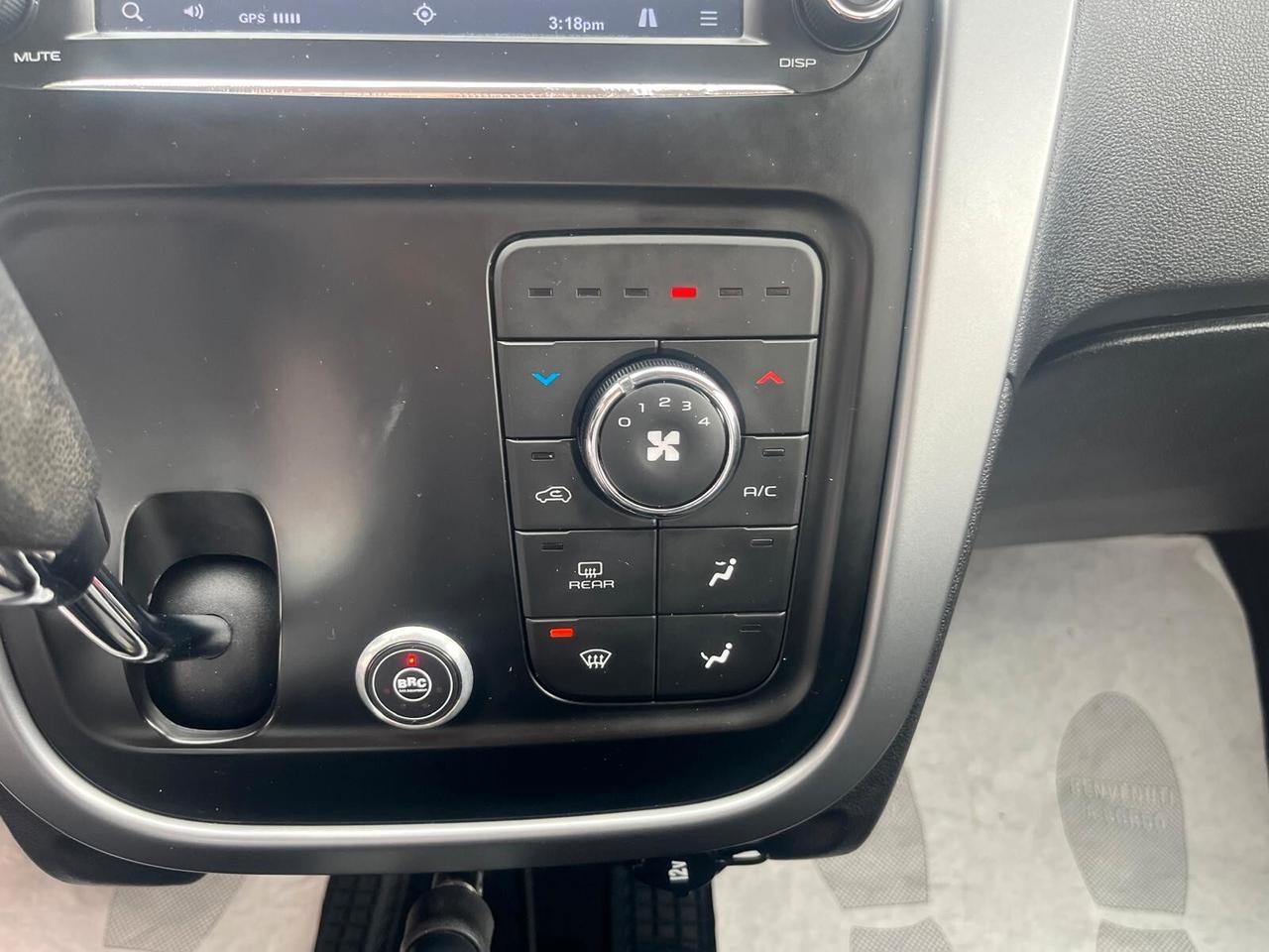 Mahindra KUV100 1.2 GPL 83cv K8 LED Navi Cerchi lega Tagliandi