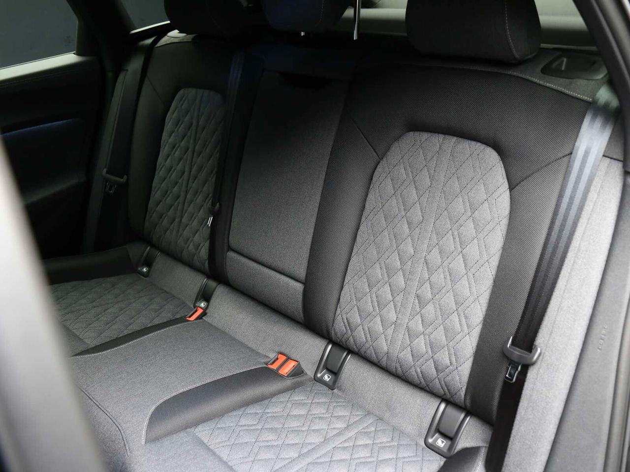 Audi A5 Avant TDI 150 kW mHEV+ S tronic Line edition