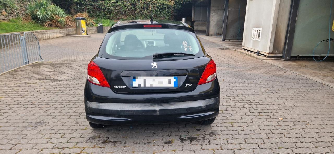 PEUGEOT 207 1.4 GPL 5 PORTE NEOPATENTATI