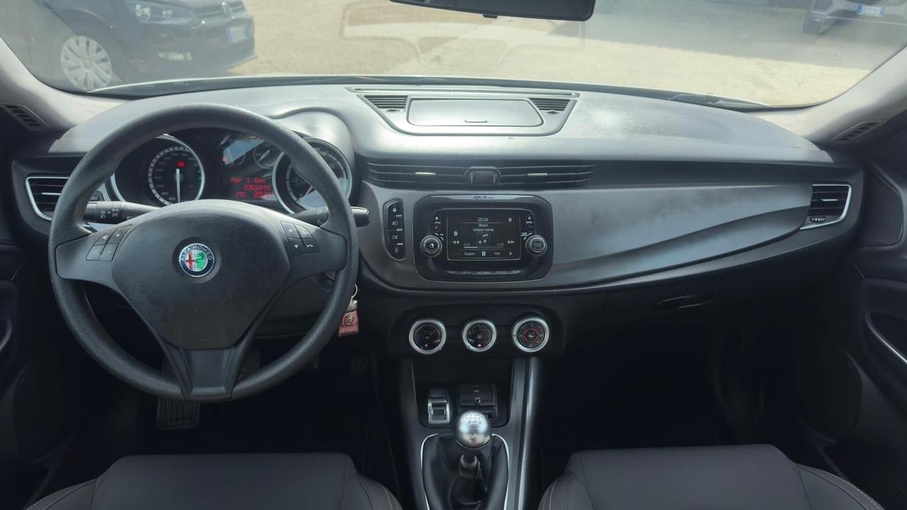 Alfa Romeo Giulietta 1.6 JTDm-2 105 CV Distinctive