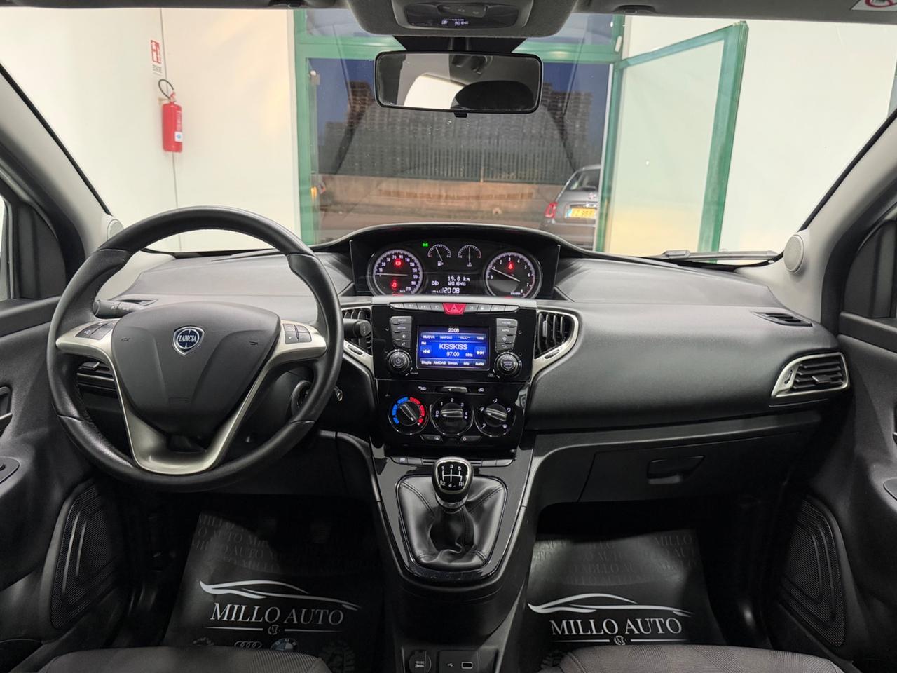 Lancia Ypsilon 1.2 69 CV 5 porte GPL Ecochic Gold