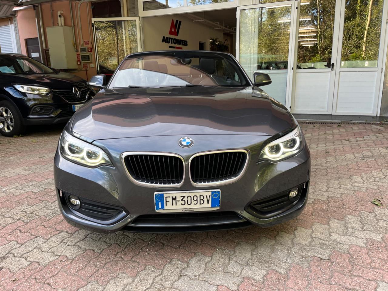 Bmw 220 220i Cabrio Luxury aut.