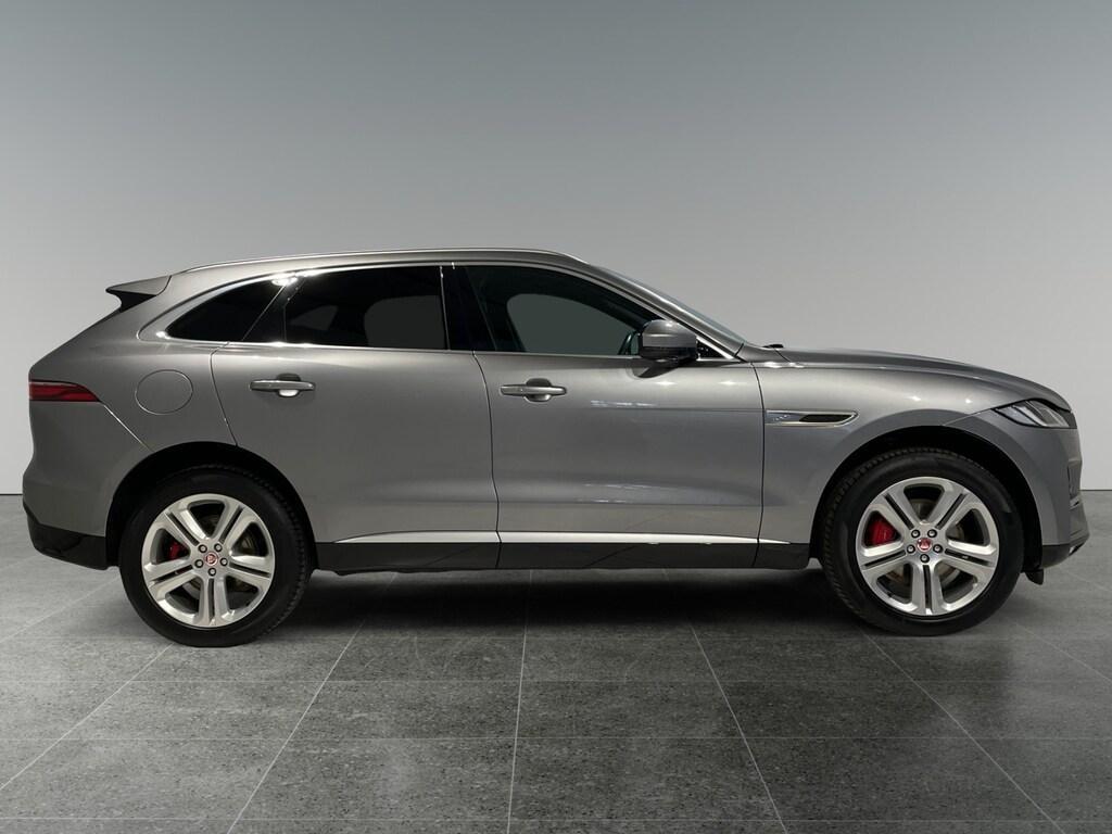 Jaguar F-Pace SE awd 204cv