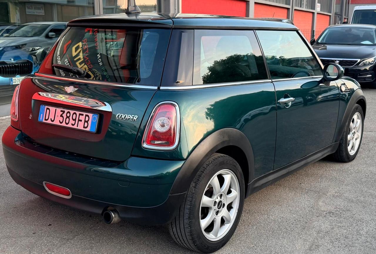 Mini 1.6 16V Cooper