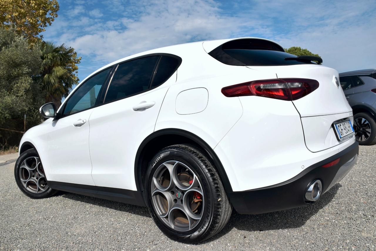 Alfa Romeo Stelvio 2.2TD 160CV AT8 RWD Rosso Edizione FULL OPTIONAL