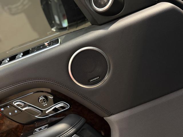 LAND ROVER Range Rover 3.0 TDV6 Vogue