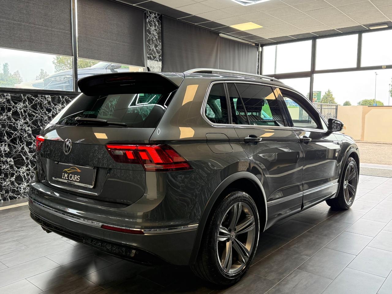 Volkswagen Tiguan 1.6 TDI R-Line