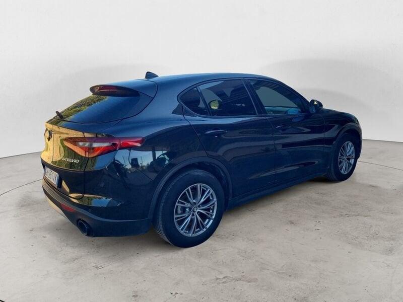 Alfa Romeo Stelvio 2.2 Turbodiesel 160 CV AT8 RWD Super Business