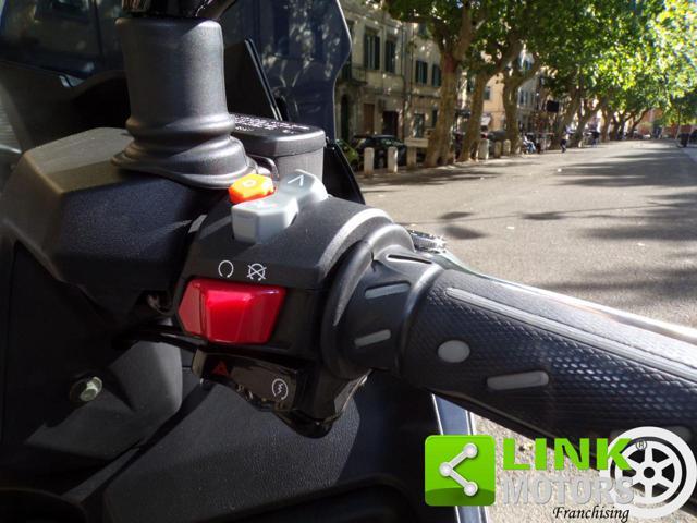 KYMCO Xciting 400i s 400 VS- ABS con TCS