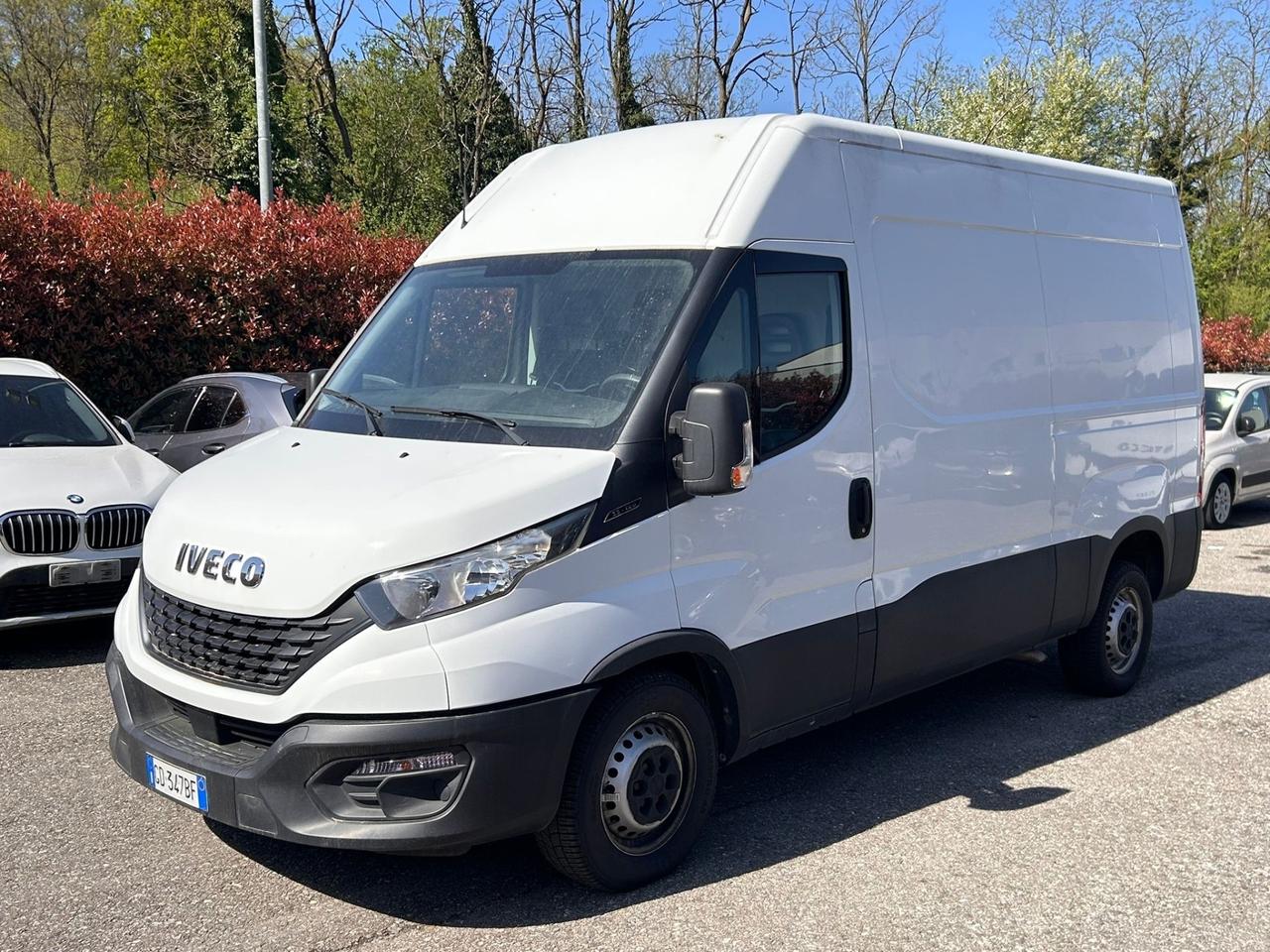 Iveco Daily 35S12 H2 2020 – 61.000 km Passo Medio Clima Perfetto