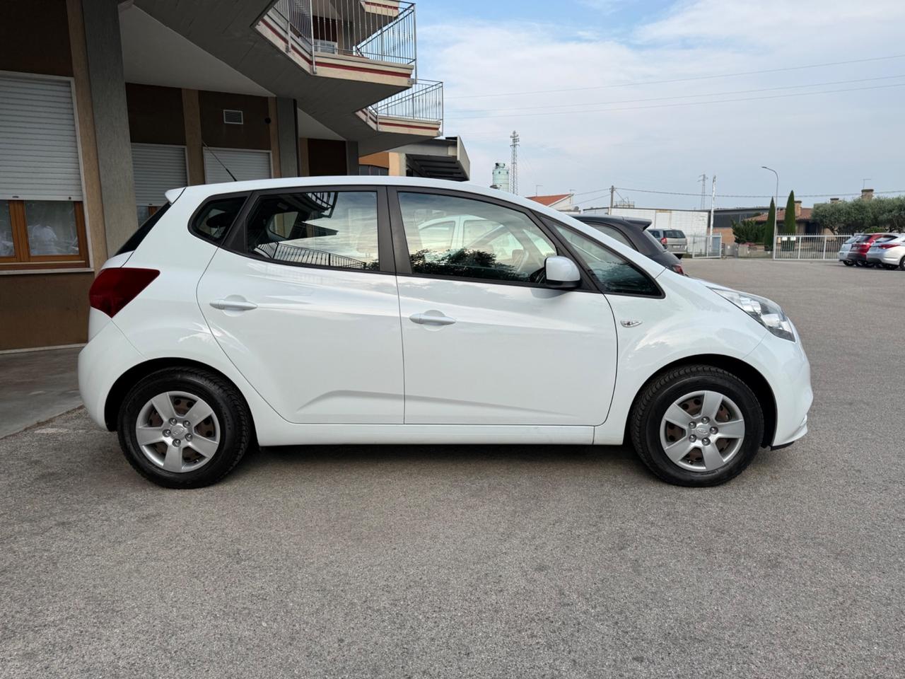 Kia Venga 1.4 EcoGPL 90cv - OK Neopatentati