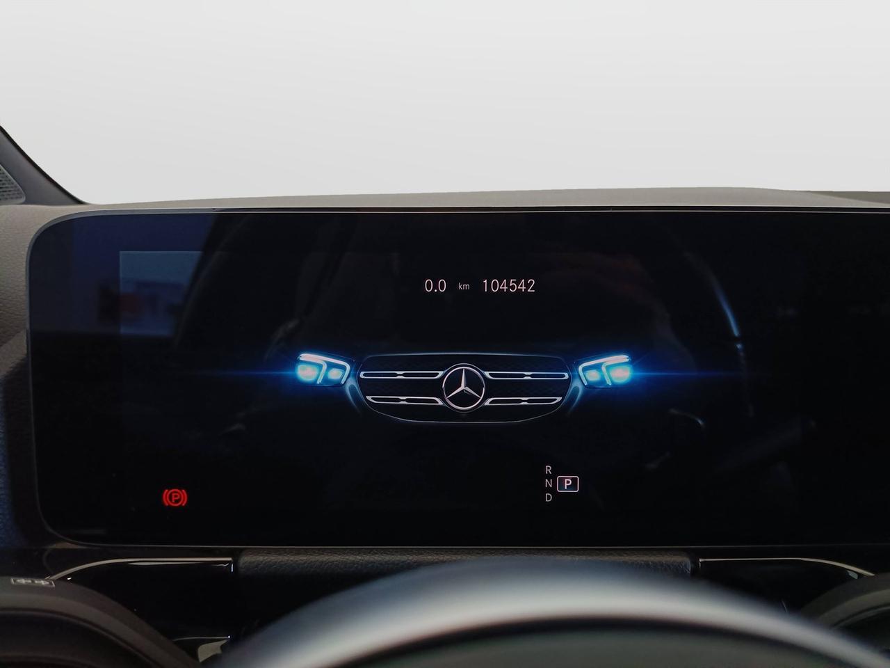 Mercedes-Benz GLA-H247 2020 - GLA 180 d Premium auto