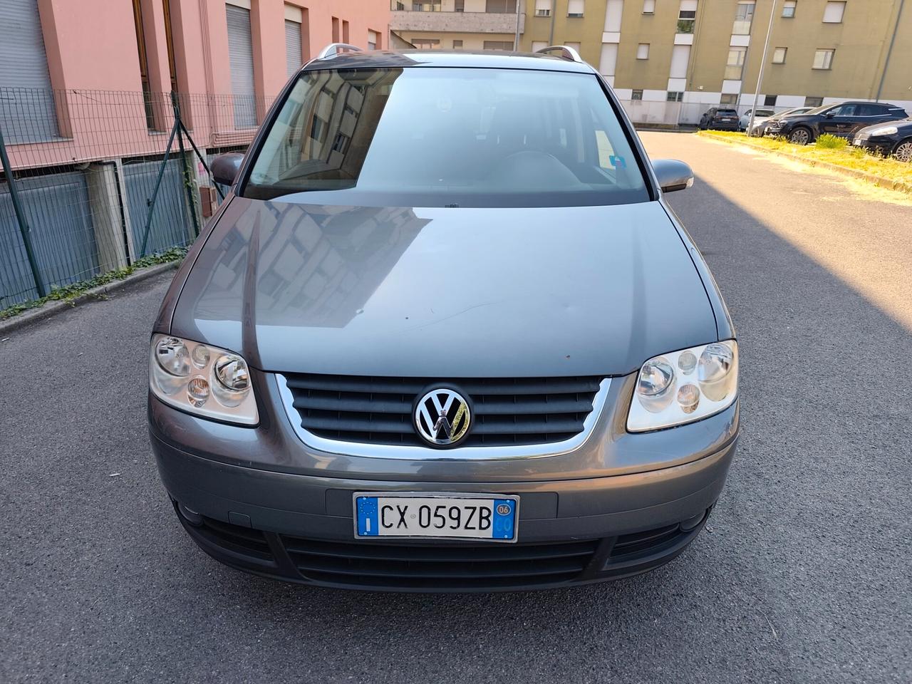 Volkswagen Touran 2.0 16V TDI Highline cinghia fatta