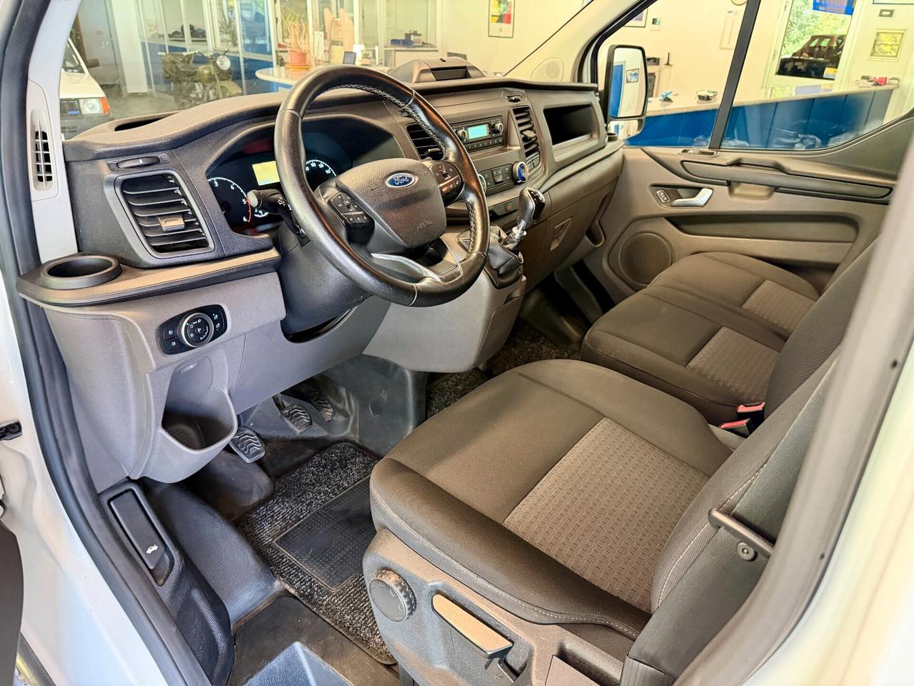 Ford Transit Custom 340 2.0 EcoBlue Hybrid 130 PL Furg. Titanium