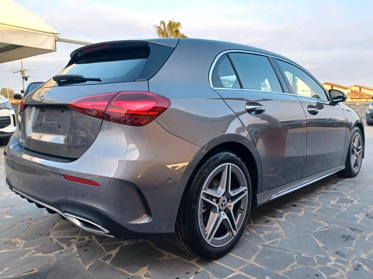 Mercedes-benz A 200 d Automatic AMG Line Premium