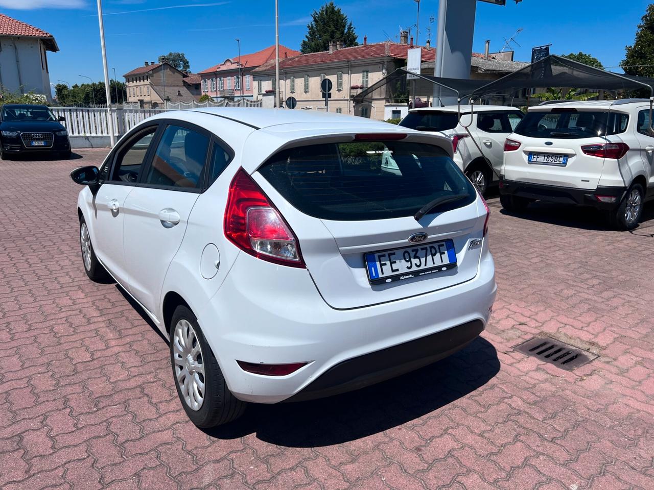 Ford Fiesta 1.5 TDCi 75CV 5 porte Black & White Edition