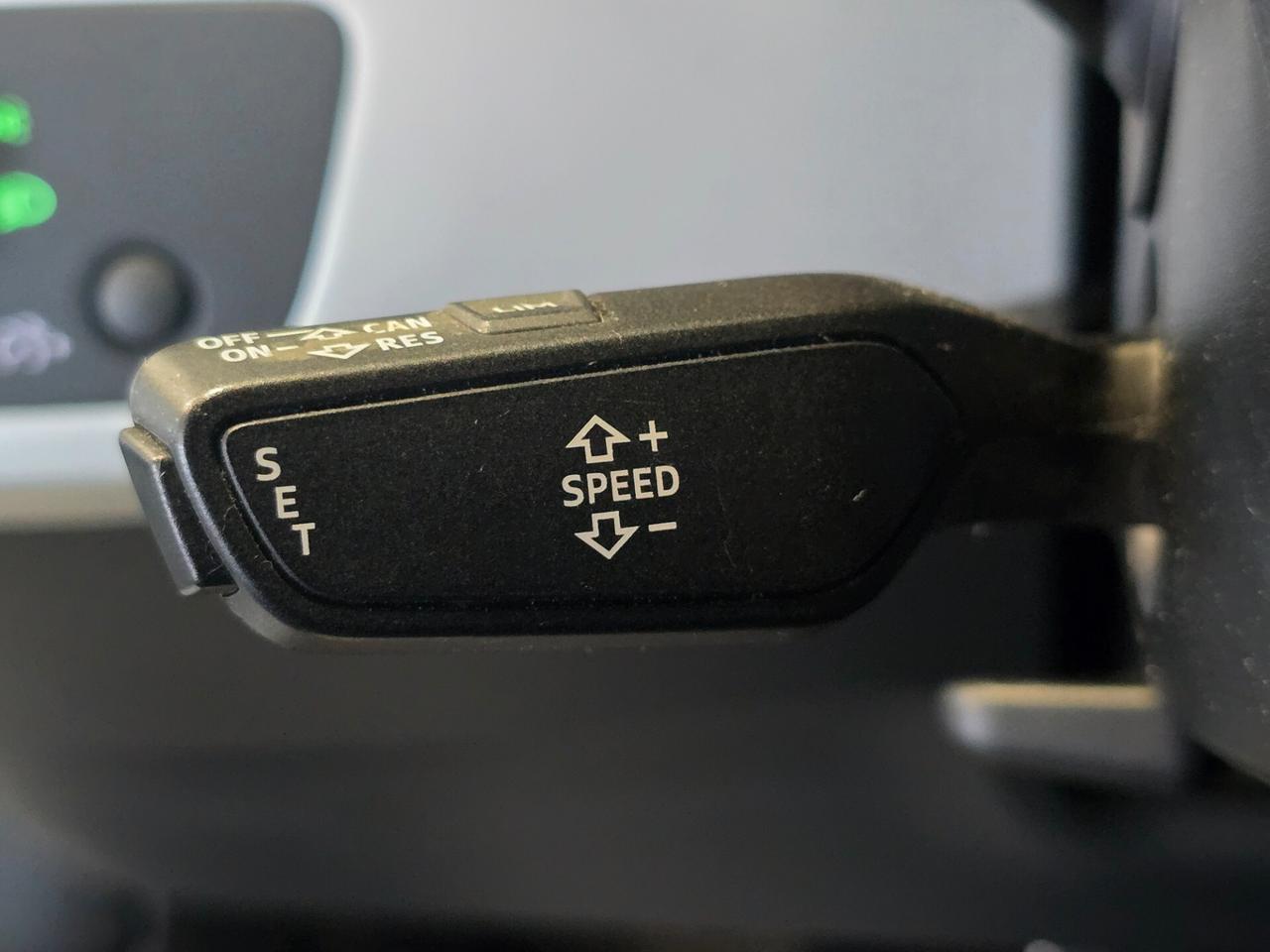 Audi A4 Avant 2.0 TDI 122 CV S tronic Design 2018