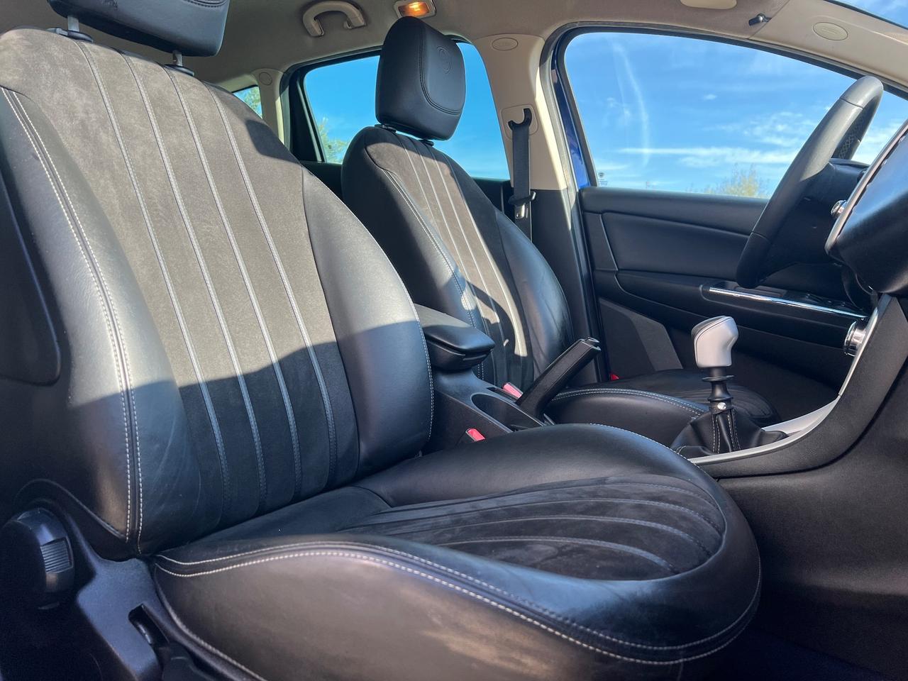 Lancia Delta 1.6 MJT 120cv Platino - 2013