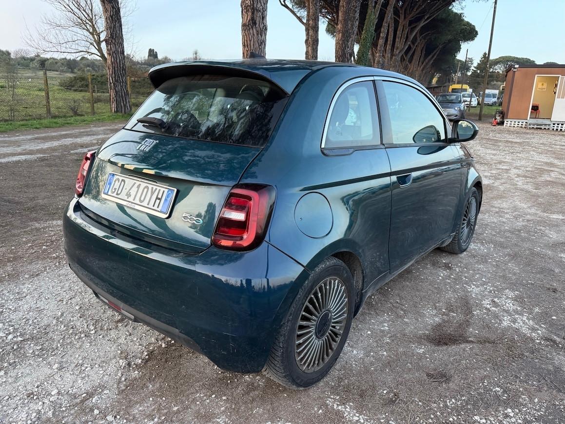 Fiat 500e Berlina 42 kWh APPLE CAR PLAY