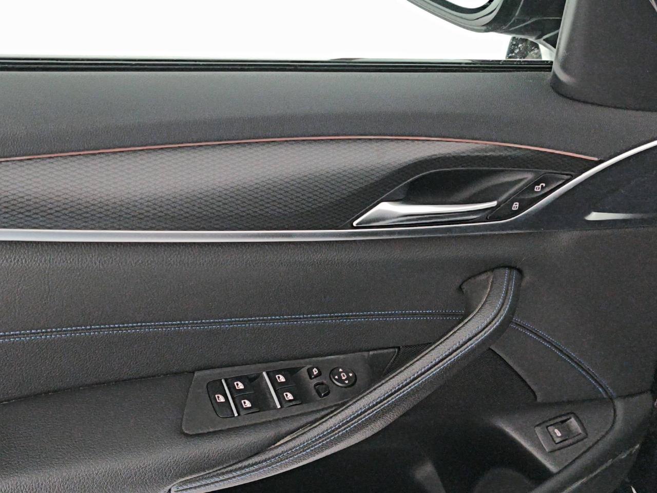 BMW Serie 5 530d xDrive Touring 48V MSport