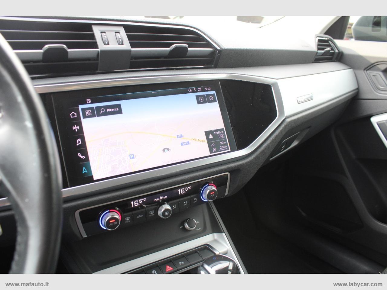 AUDI Q3 35 TDI S tronic Business