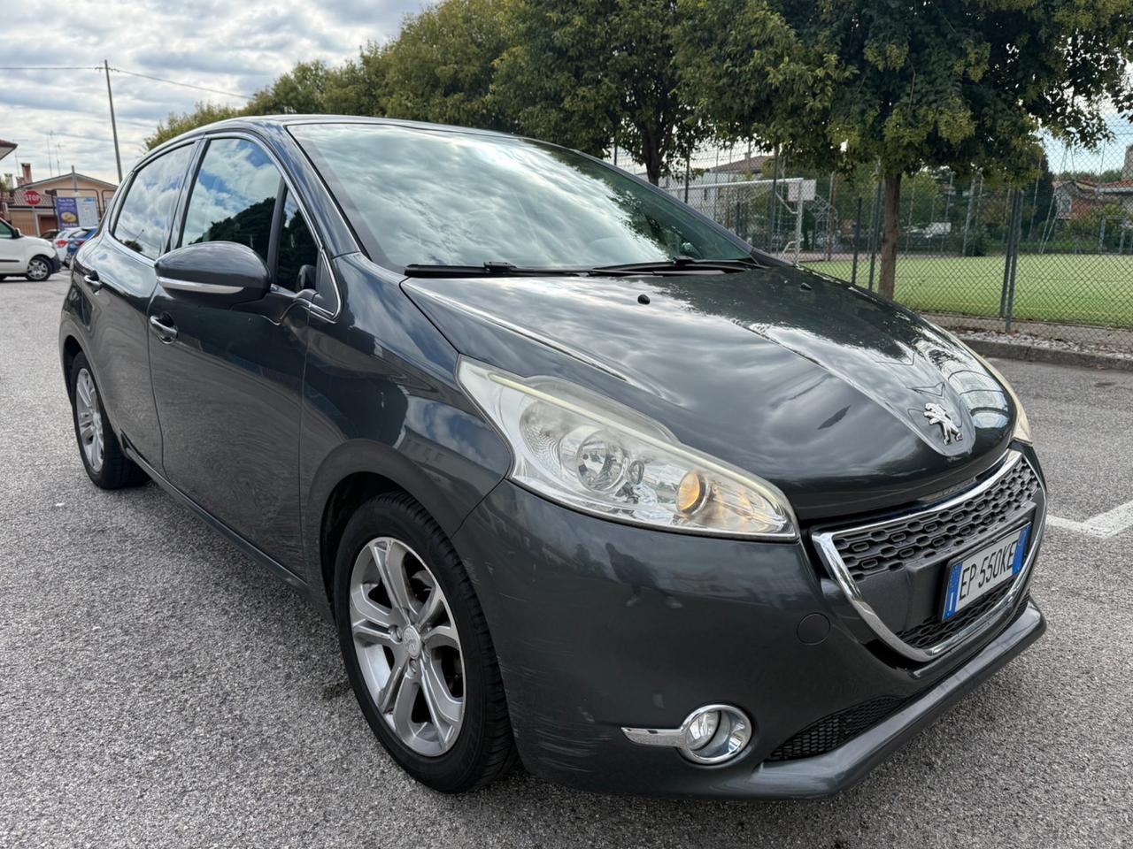 Peugeot 208 1.2 VTi 82 CV 5 porte Allure