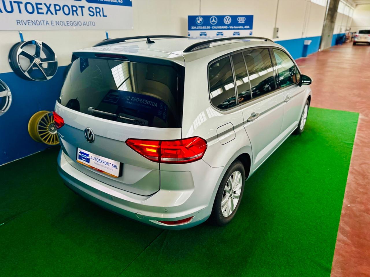 Volkswagen Touran 1.6 TDI 115 DSG Business/7posti/2019