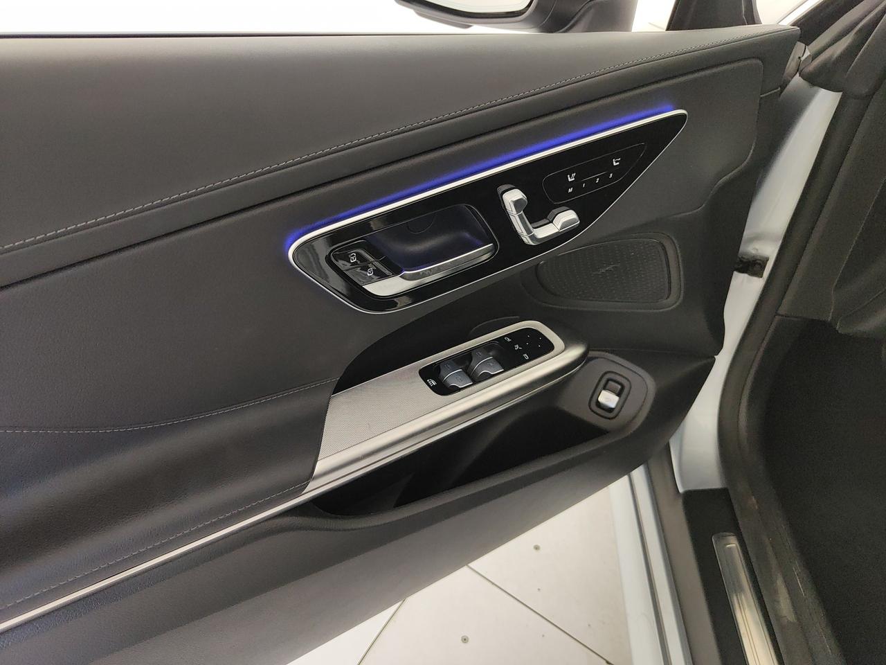 Mercedes-Benz CLE Cabrio 220 d Advanced auto