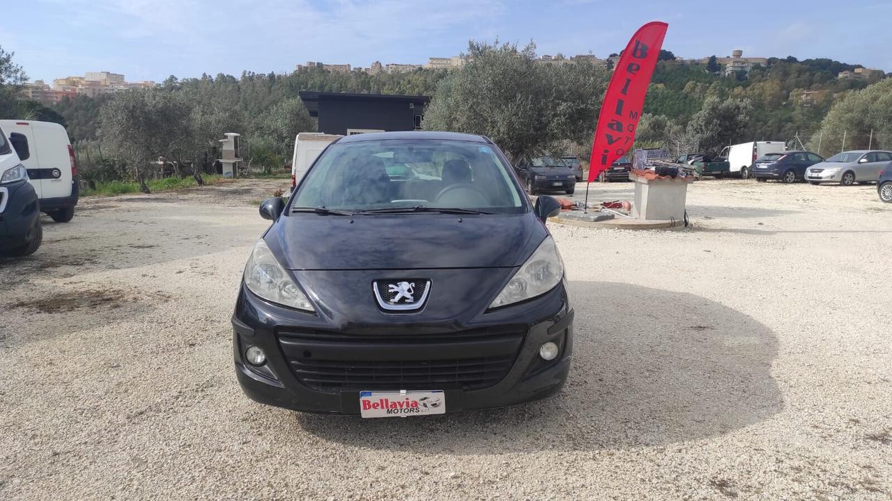 Peugeot 207 1.4 8V 75CV 3p ECO GPL