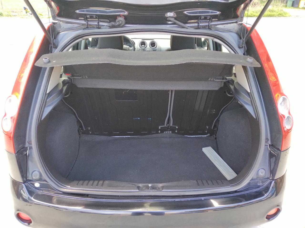 Ford Fiesta 1.4 TDCi 5p.