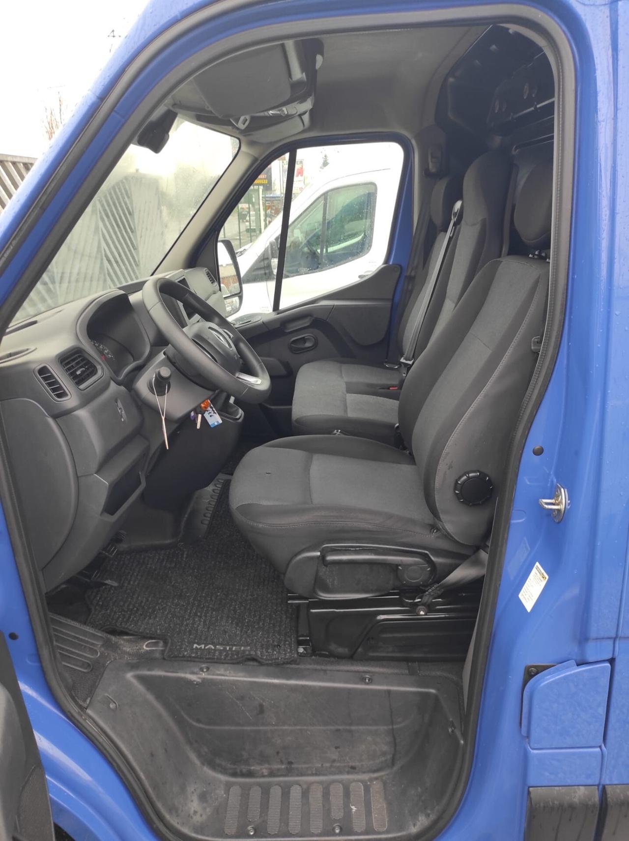 Renault Master T33 2.3 dCi 130 Cargo Iva Compresa