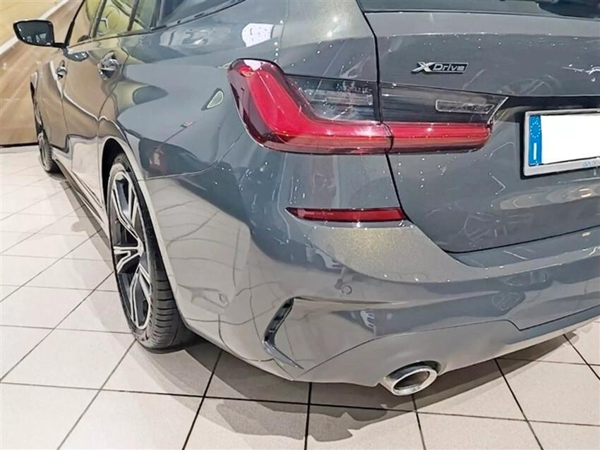 Bmw 320 320d xDrive Touring Msport