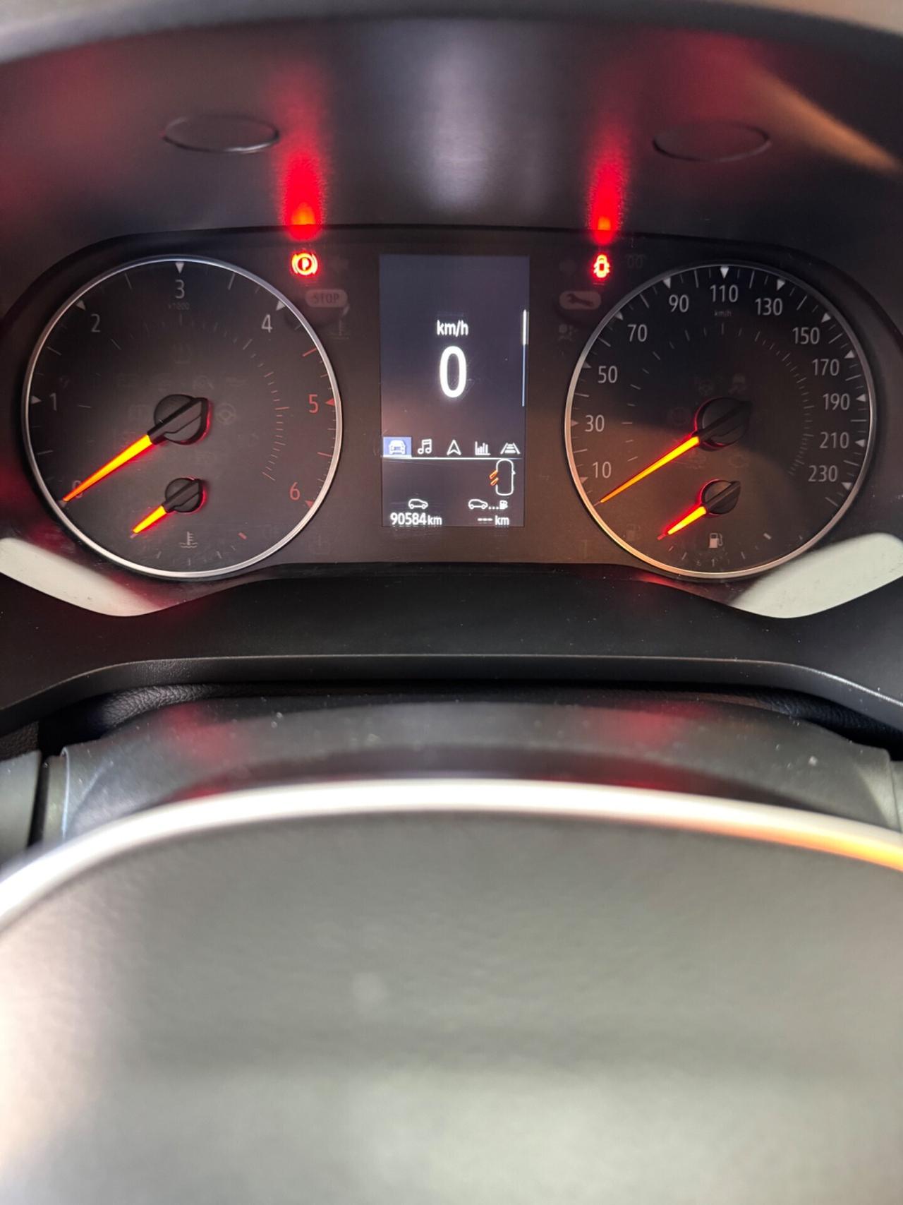 Renault Captur 1500cc diesel automatica