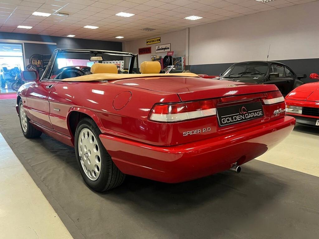 Alfa Romeo Spider duetto 2.0