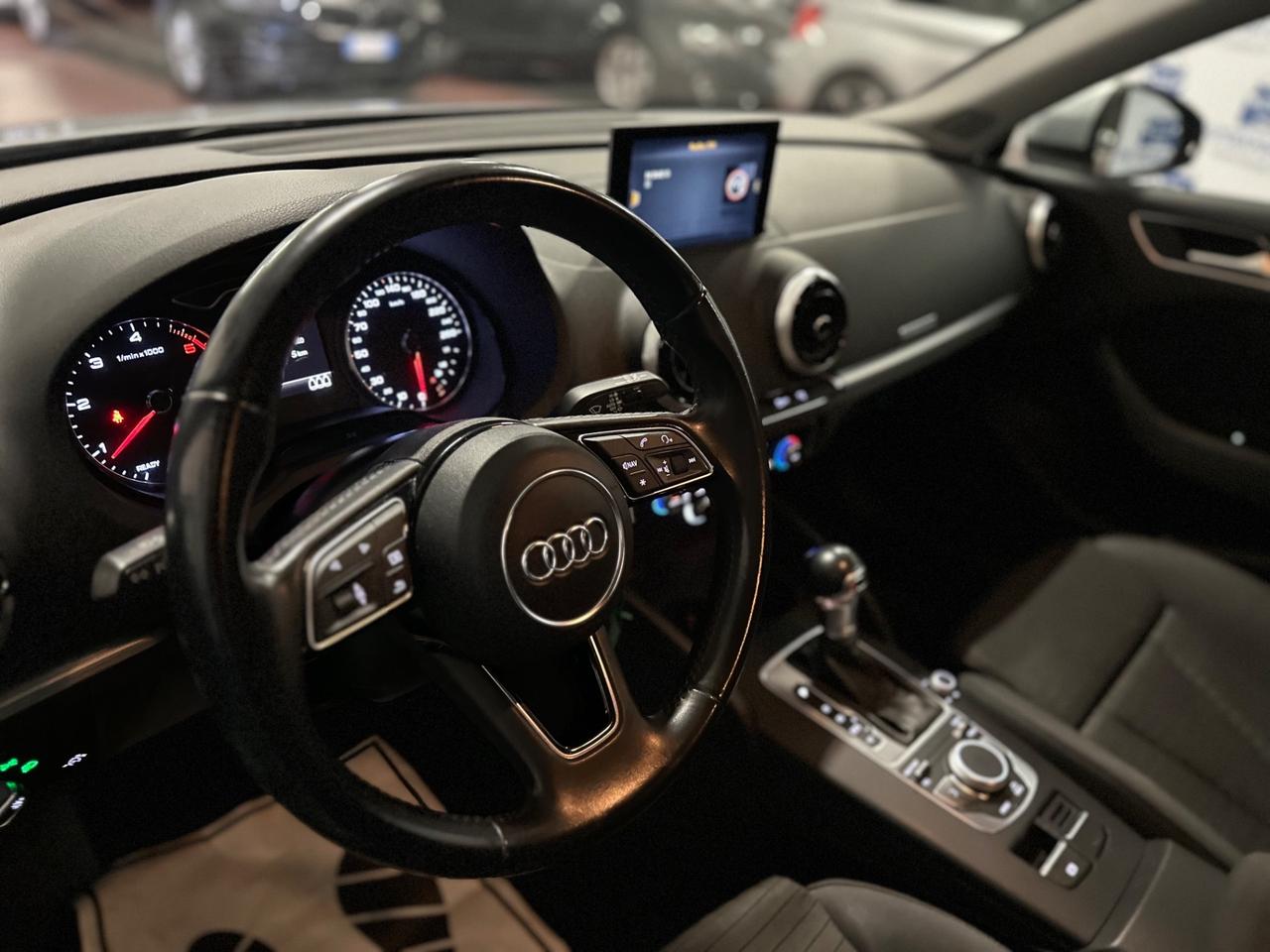 Audi A3 SPB 2.0 TDI S tronic Business/okneopatenti/2017