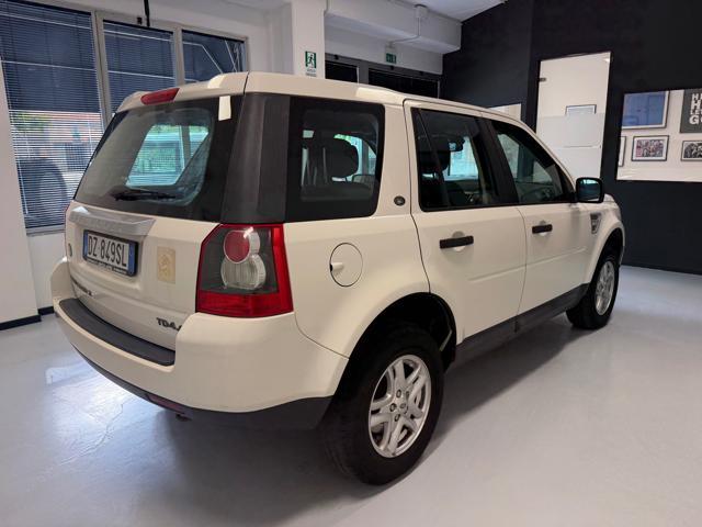 LAND ROVER Freelander 2.2 TD4 S.W. E