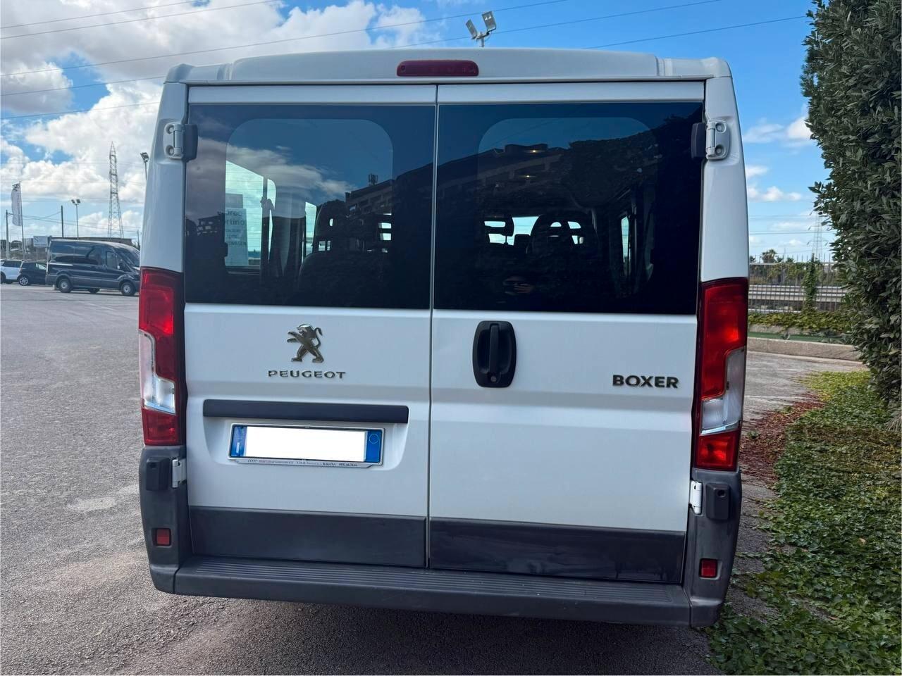 Peugeot Boxer 2.0 BlueHDi 110CV 9 POSTI