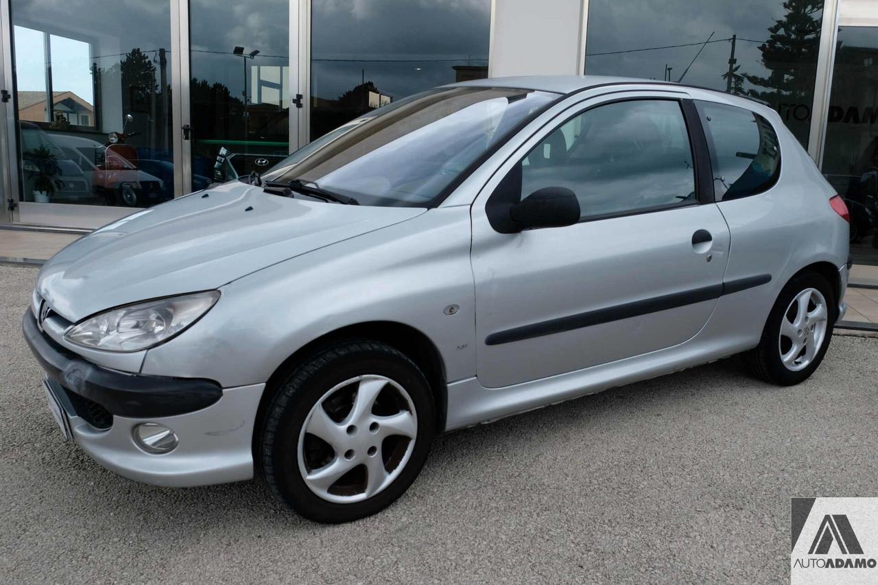 Peugeot 206 2.0 HDi 3P