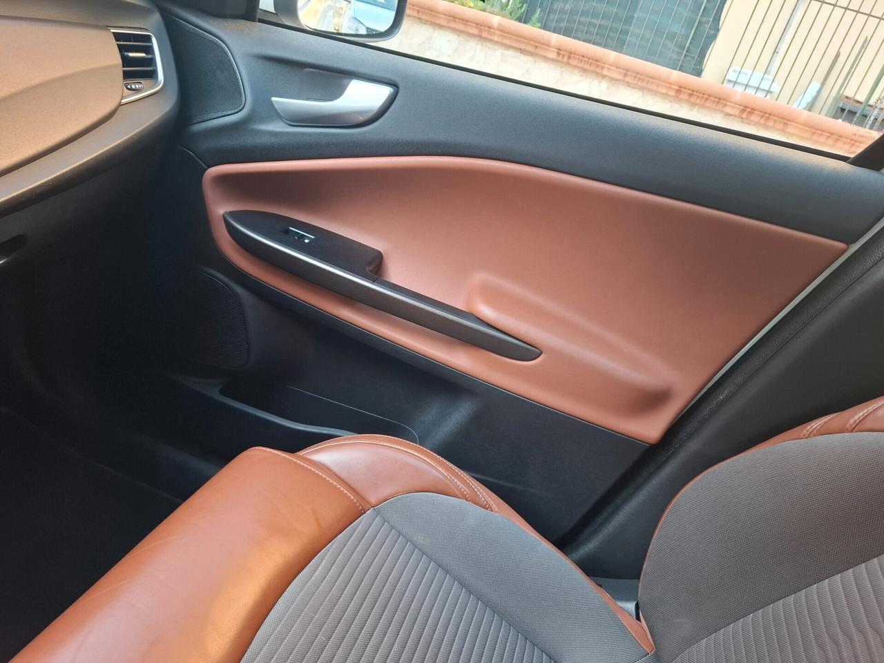Alfa Romeo Giulietta - 1.6 JTD Pelle Navigazione