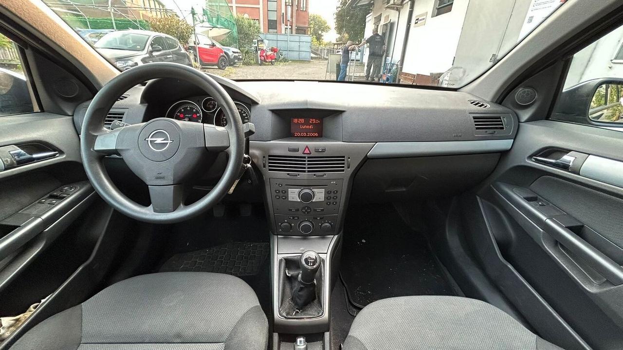 Opel Astra 1.4 16V Twinport SW Enjoy * 62.000 KM *