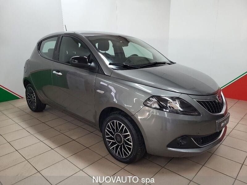 Lancia Ypsilon 1.0 FireFly 5 porte S&S Hybrid Platino