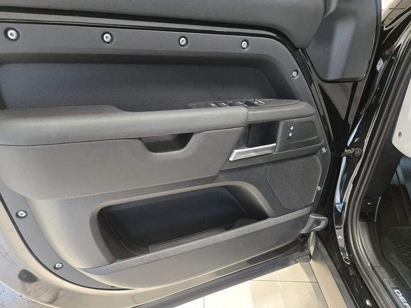 Land Rover Defender Defender 110 3.0D I6 200 CV AWD Auto S