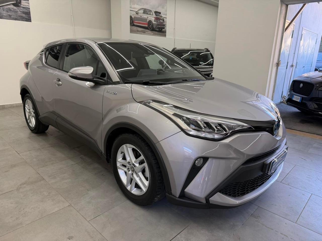 Toyota C-HR 1.8 Hybrid E-CVT Business 2022