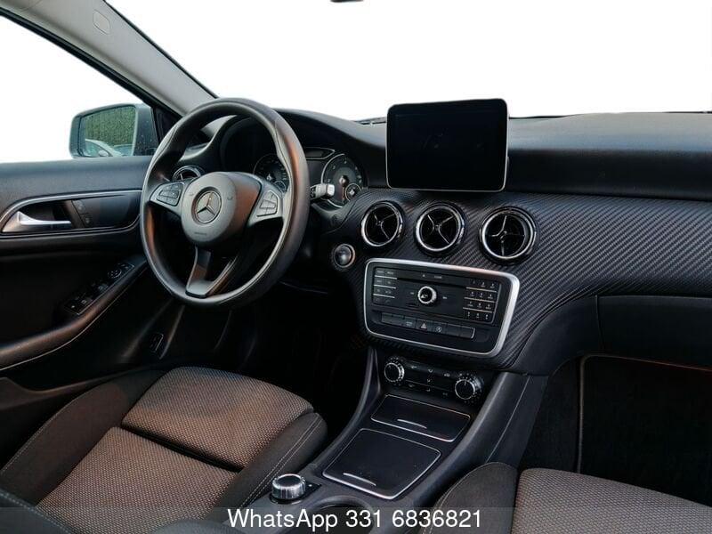 Mercedes-Benz GLA 200 d Automatic Business