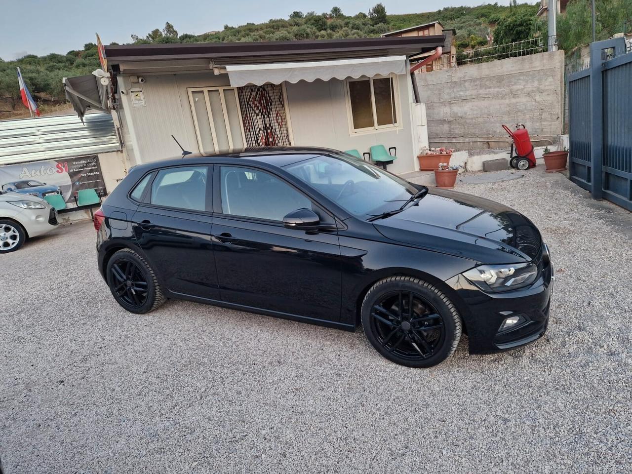 Volkswagen Polo Business 1.6 TDI 95 CV 5p. Highline BlueMotion Tech.