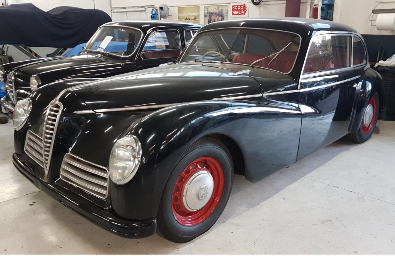 Alfa Romeo 8C 6c freccia d'oro