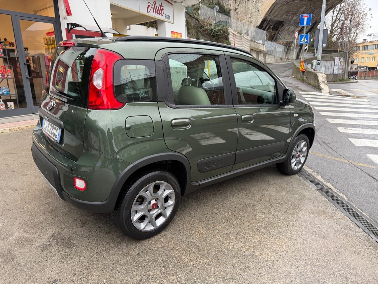 FIAT PANDA 1.3. 4X4 NEOPATENTATI