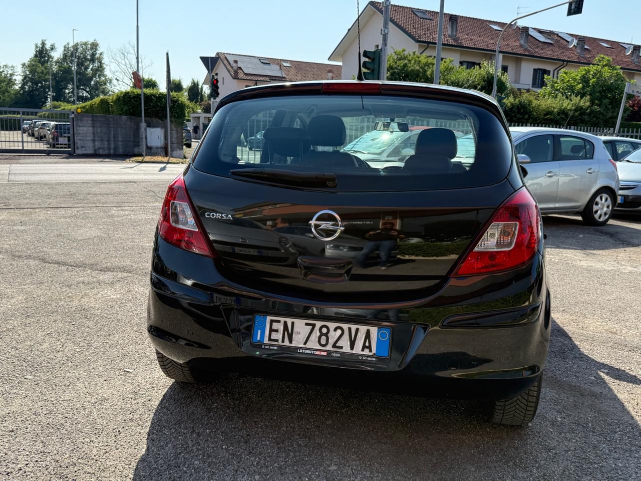 Opel Corsa 1.2 5 porte Sport