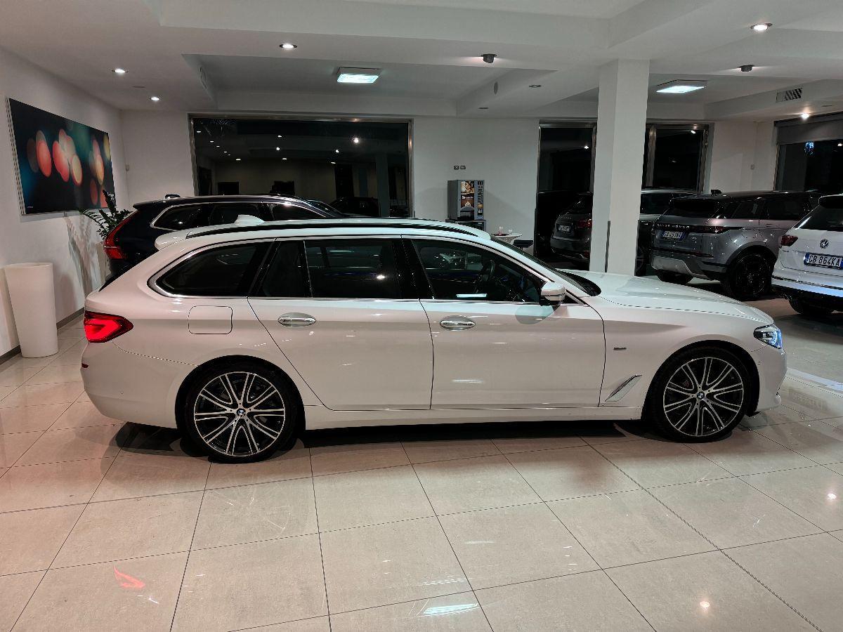 BMW - Serie 5 - 520d xdrive Touring Luxury